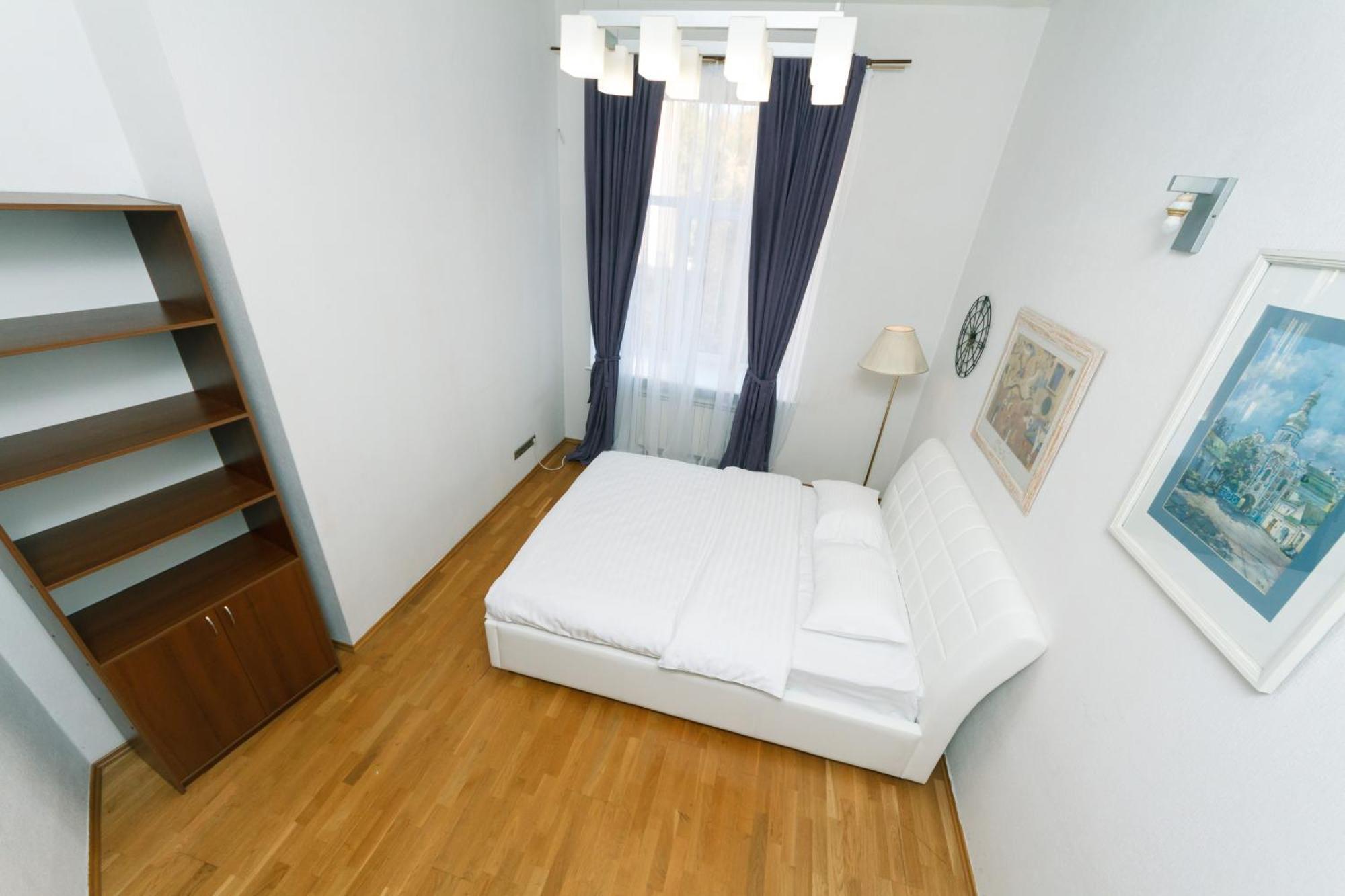 Lux Near Maidan, Khreschutyk 3Br Apartman Kijev Kültér fotó