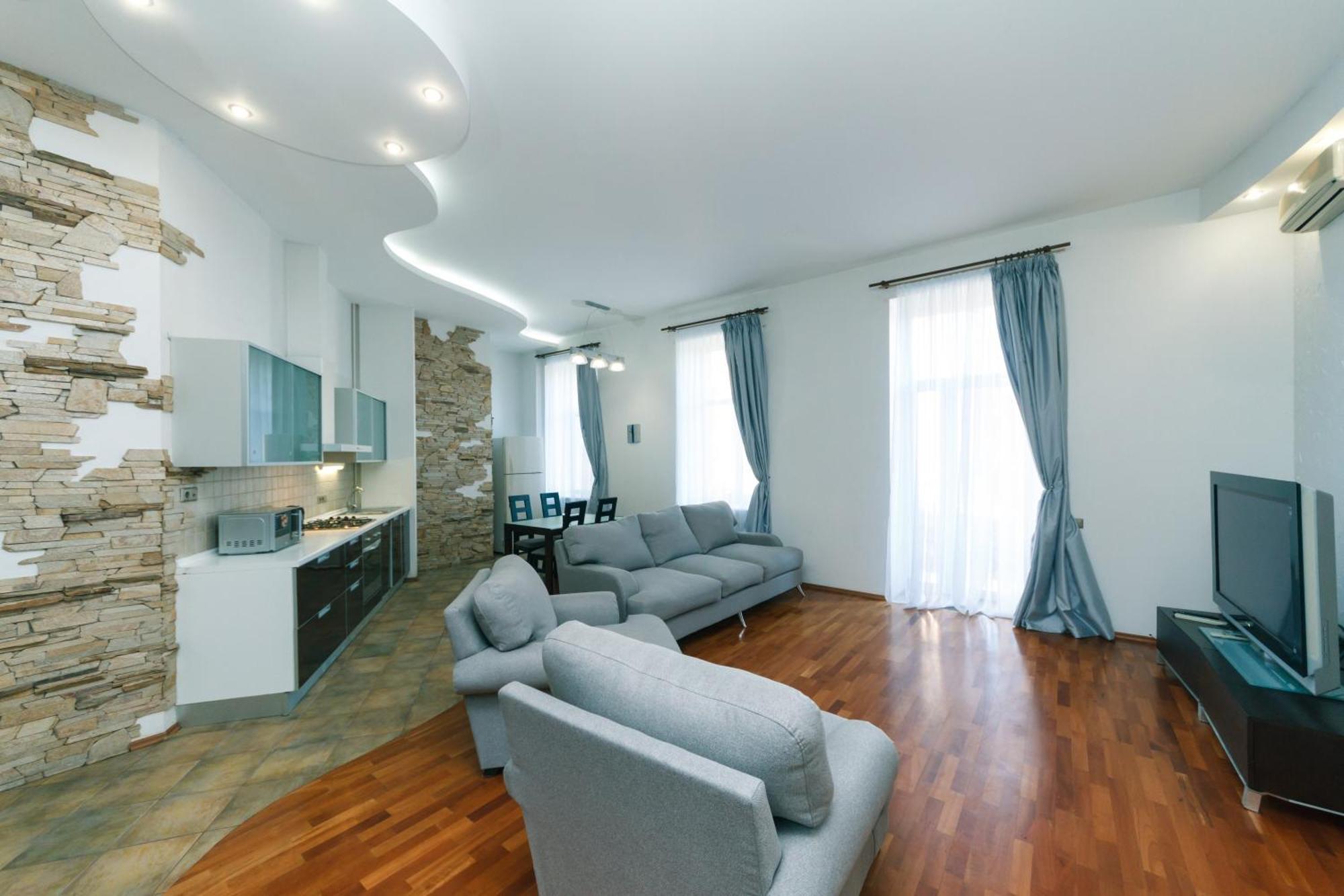Lux Near Maidan, Khreschutyk 3Br Apartman Kijev Kültér fotó